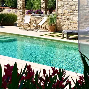 Vi La Mare With Heated Pool Apartment